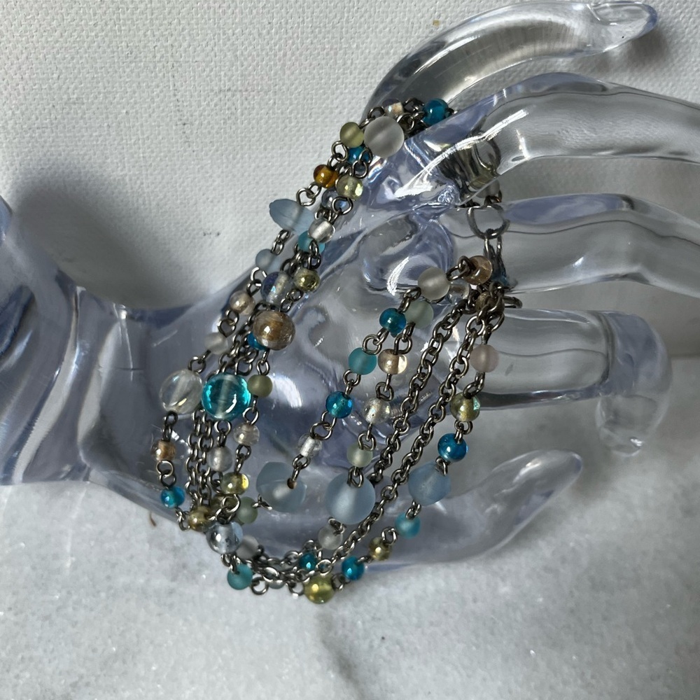 Multicolor Beaded Chain Bracelet - Picture 4 of 5